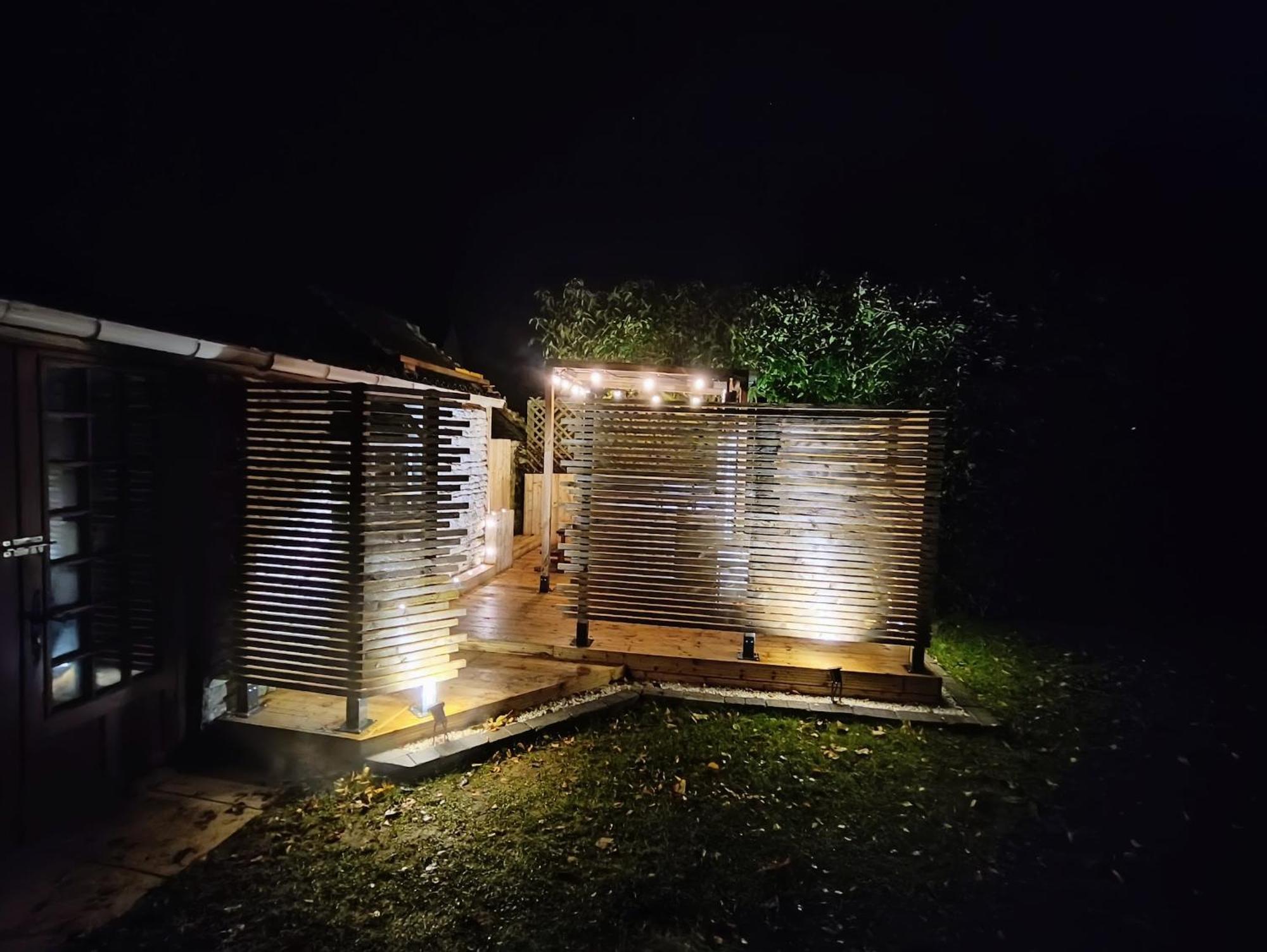 Gite 4 Personnes Avec Piscine Et Bain Nordique Proche Des Plages Du Debarquement Le Manoir (Calvados) Exterior foto