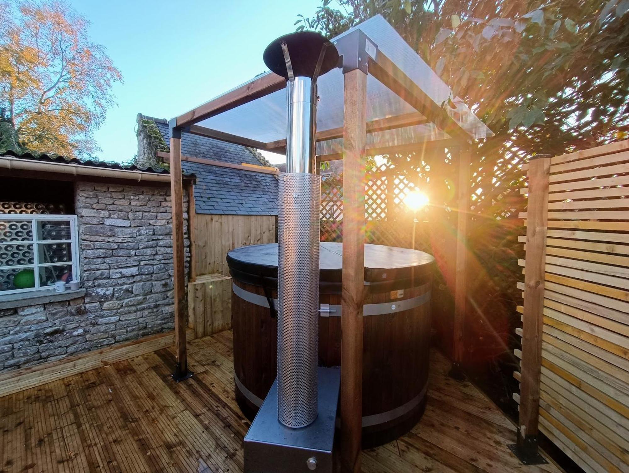 Gite 4 Personnes Avec Piscine Et Bain Nordique Proche Des Plages Du Debarquement Le Manoir (Calvados) Exterior foto